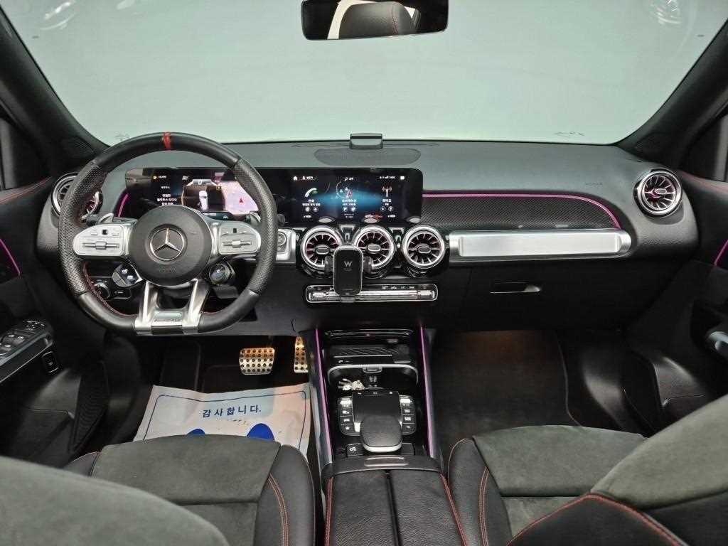 Mercedes Benz GLB Class - Vista 7