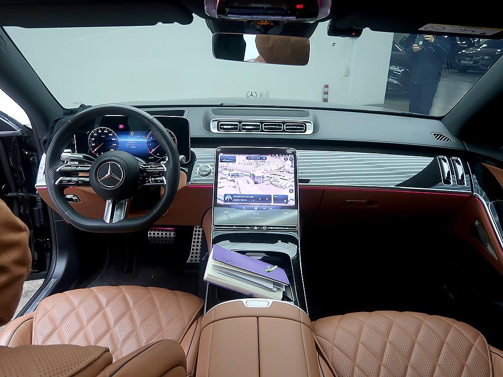 Mercedes Benz S Class - Vista 9