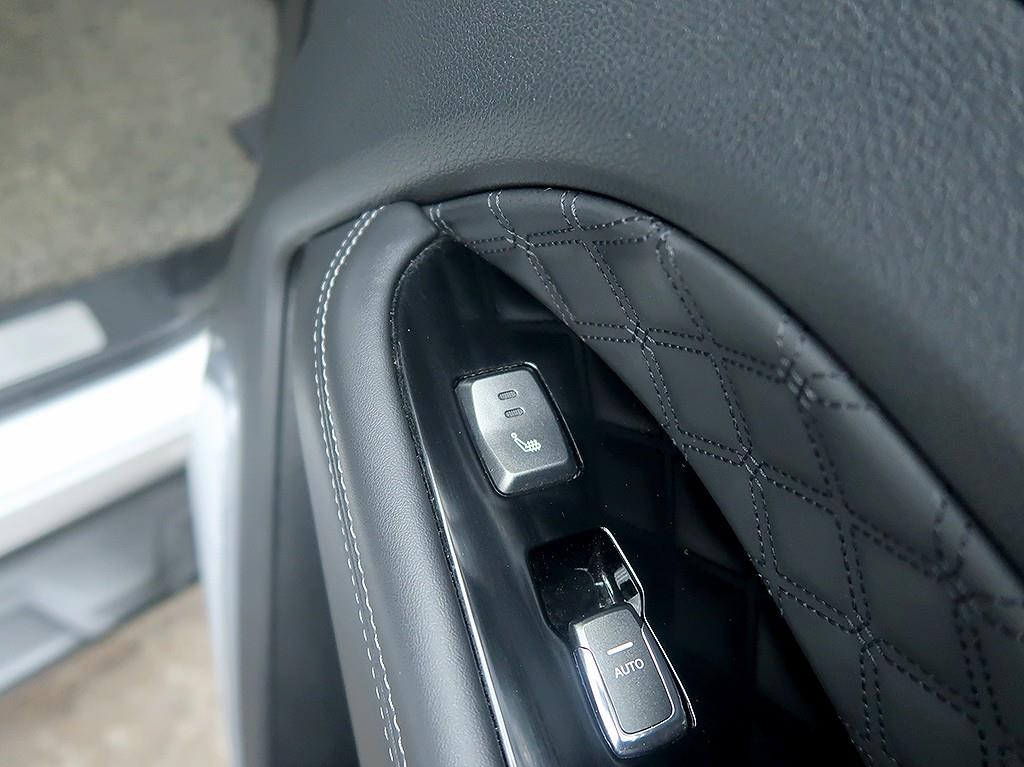 Ssangyong Rexton 2021 Blanco - Importación desde Corea - HF Imports Iquique - Foto 13