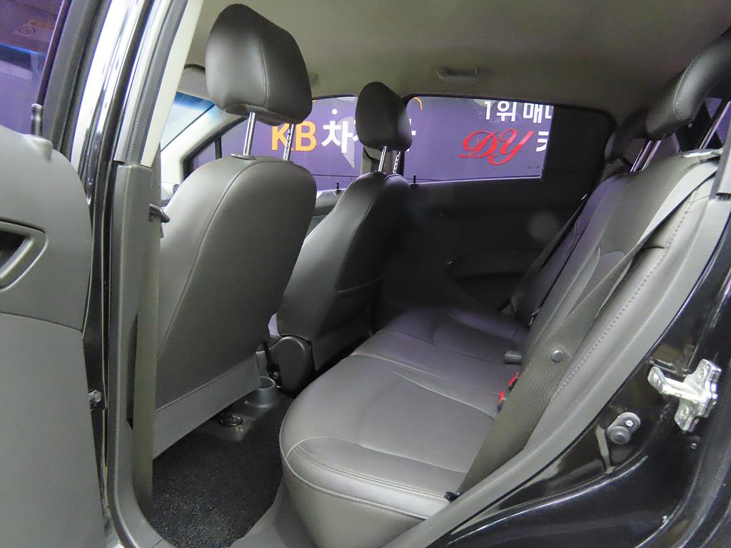 Chevrolet Spark - Vista 6