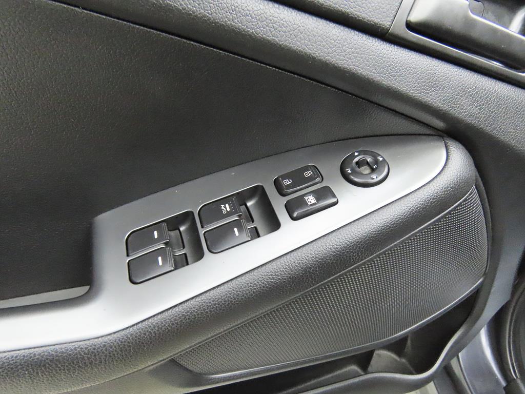 KIA K5 2011 Gris - Importación desde Corea - HF Imports Iquique - Foto 19