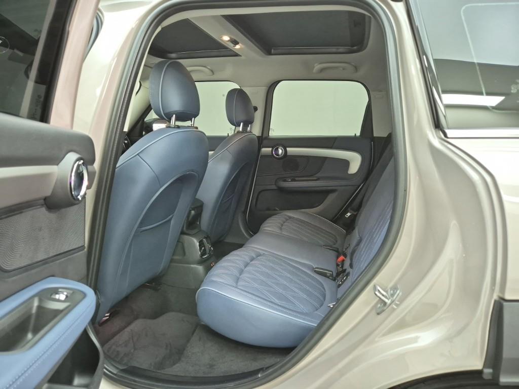 Mini Countryman - Vista 12