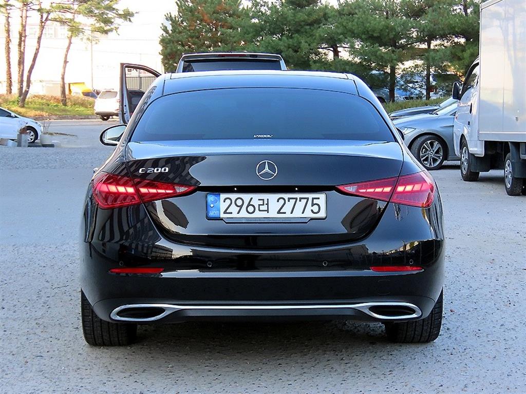 Mercedes Benz C Class - Vista 4