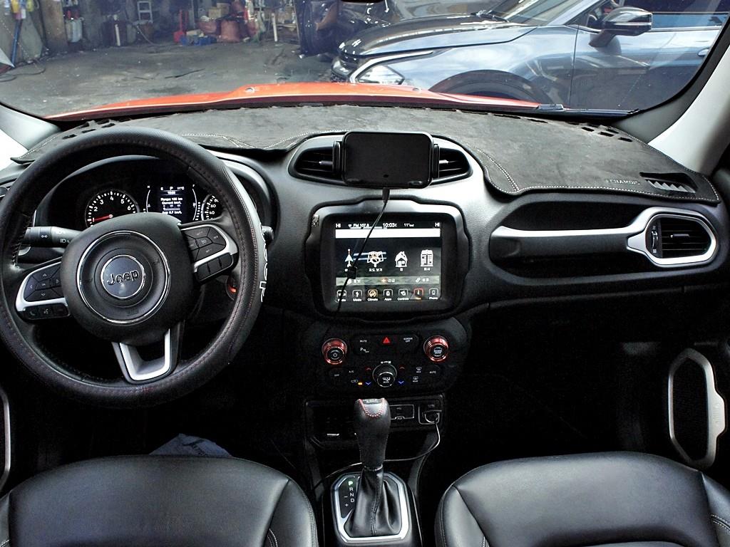 Jeep Renegade - Vista 12