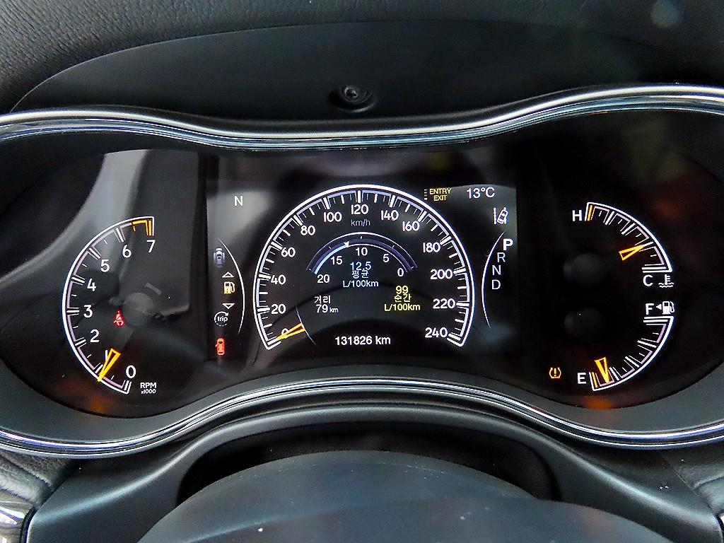 Jeep Cherokee - Vista 9