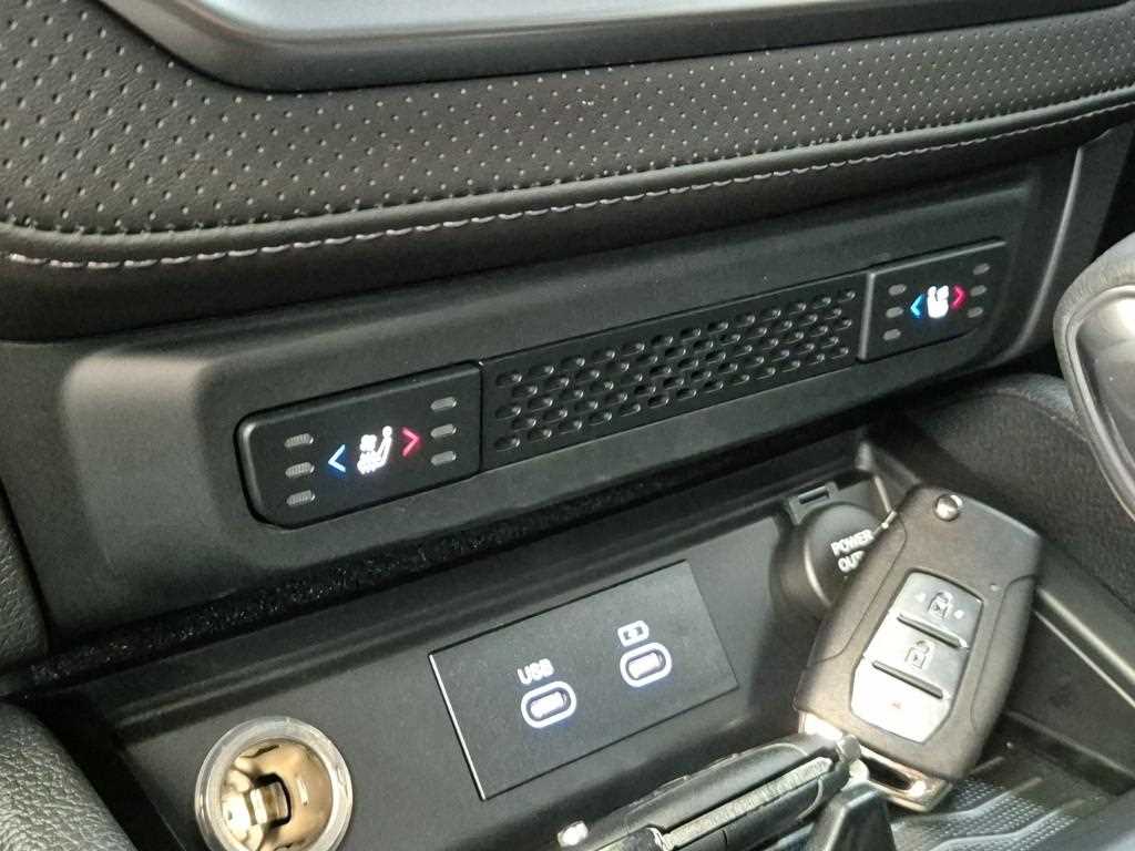 Ssangyong Rexton 2025 Negro - Importación desde Corea - HF Imports Iquique - Foto 17