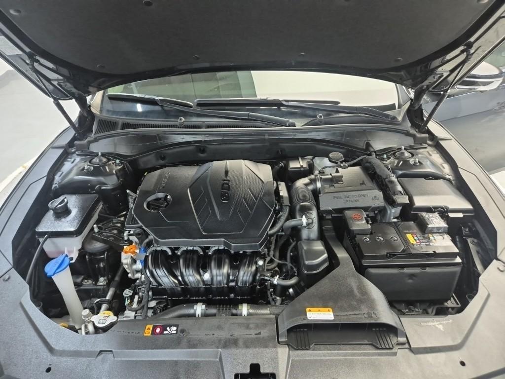 HYUNDAI Grandeur - Vista 5