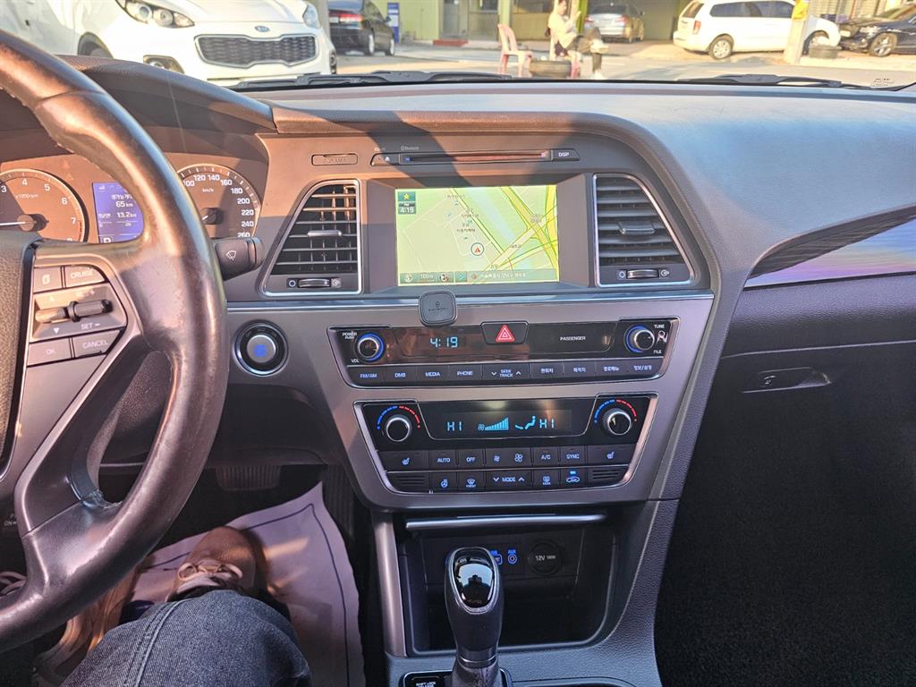 HYUNDAI Sonata 2015 Gris - Importación desde Corea - HF Imports Iquique - Foto 16