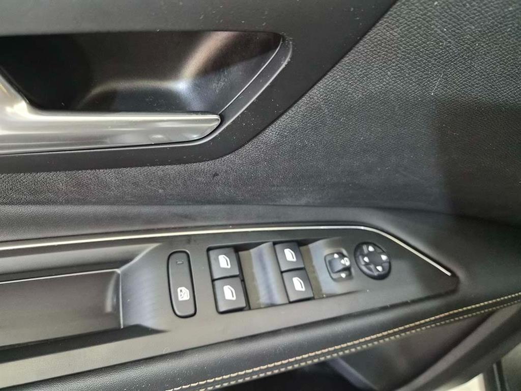 Peugeot 3008 - Vista 11