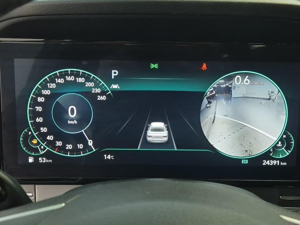 HYUNDAI Grandeur - Vista 6