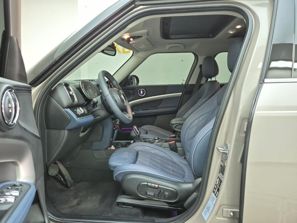 Mini Countryman - Vista 11