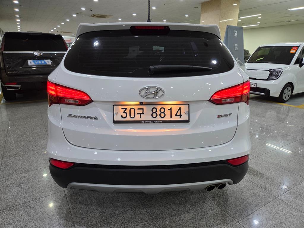 HYUNDAI Santa Fe - Vista 4