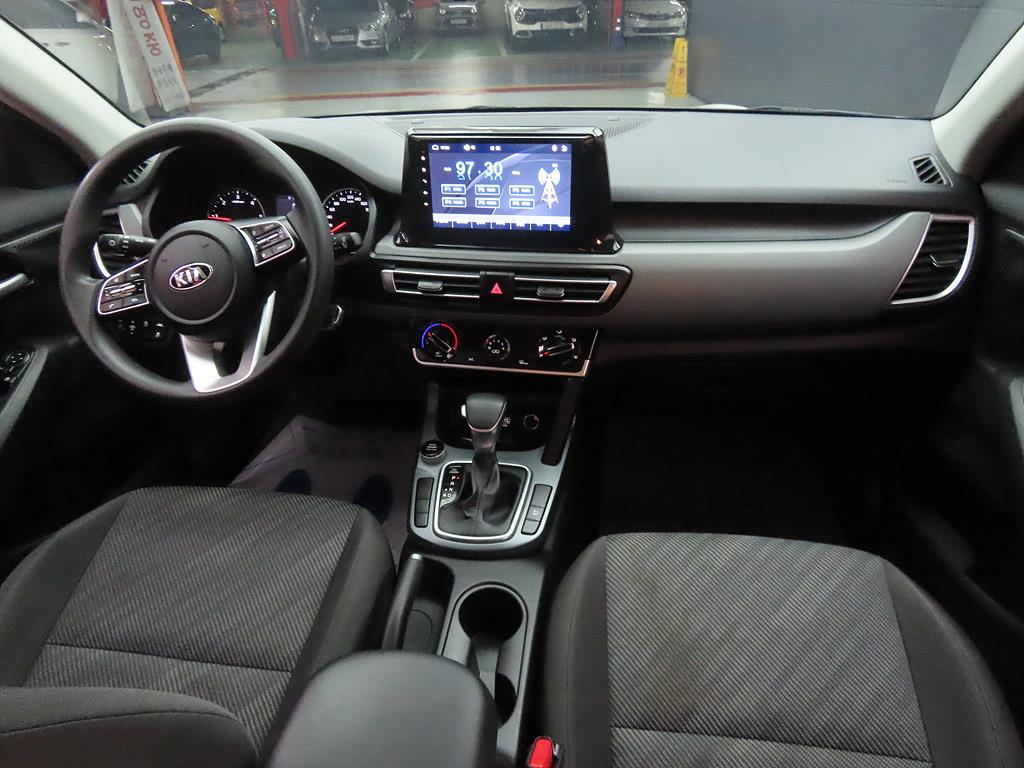 KIA Seltos - Vista 5