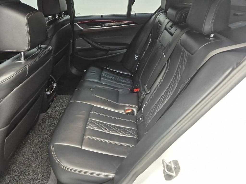 BMW 5 Series - Vista 12