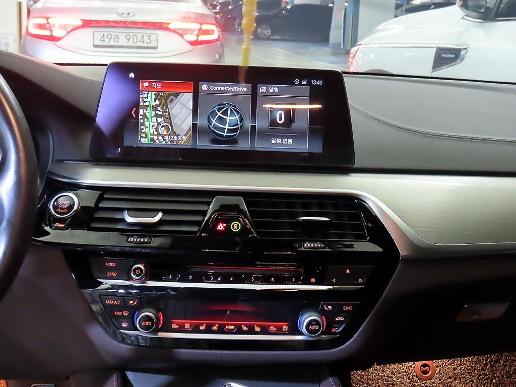 BMW 5 Series - Vista 11