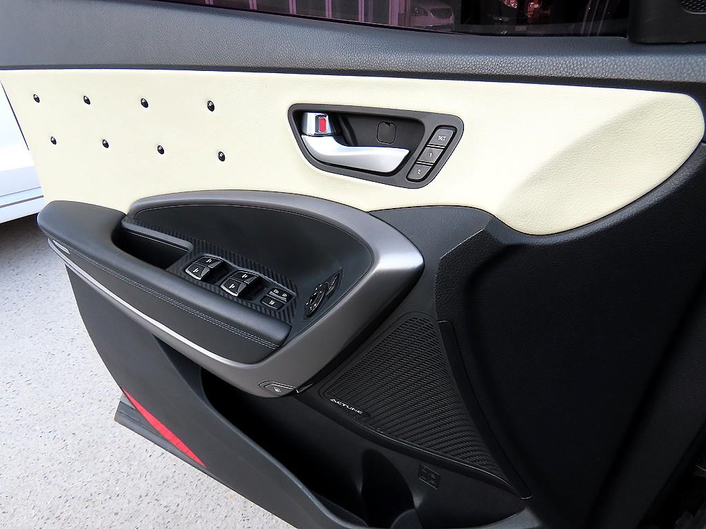 HYUNDAI Santa Fe - Vista 11