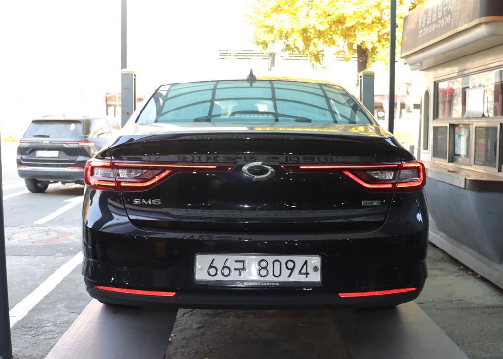 SAMSUNG SM6 - Vista 11