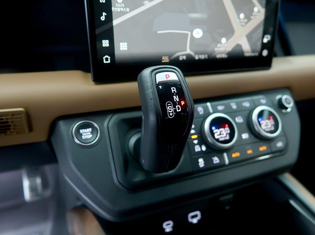 Land Rover Defender 2023 Verde - Importación desde Corea - HF Imports Iquique - Foto 10