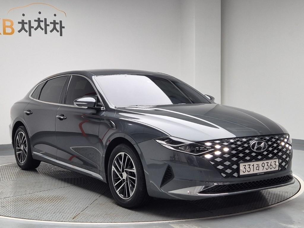 HYUNDAI Grandeur - Vista 4