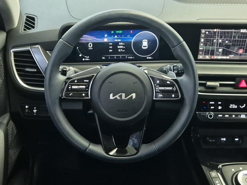 KIA Seltos - Vista 9