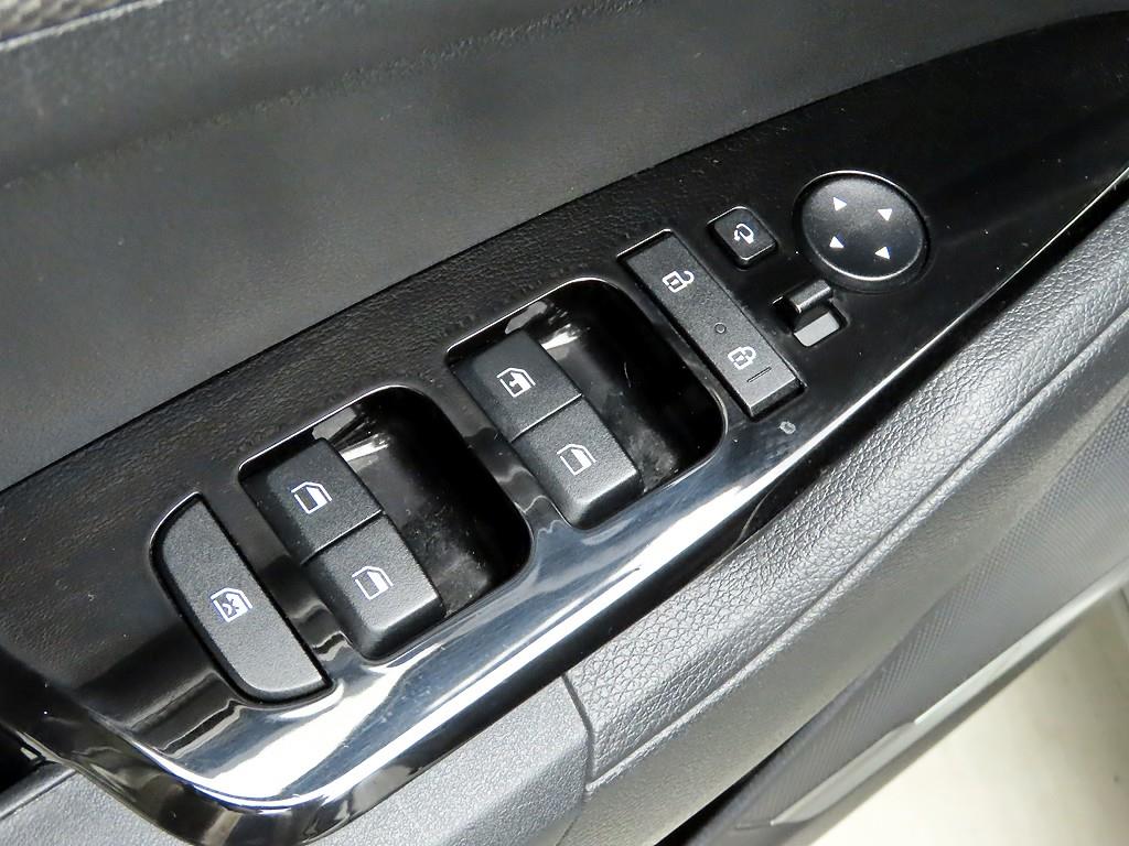 KIA Sportage - Vista 12