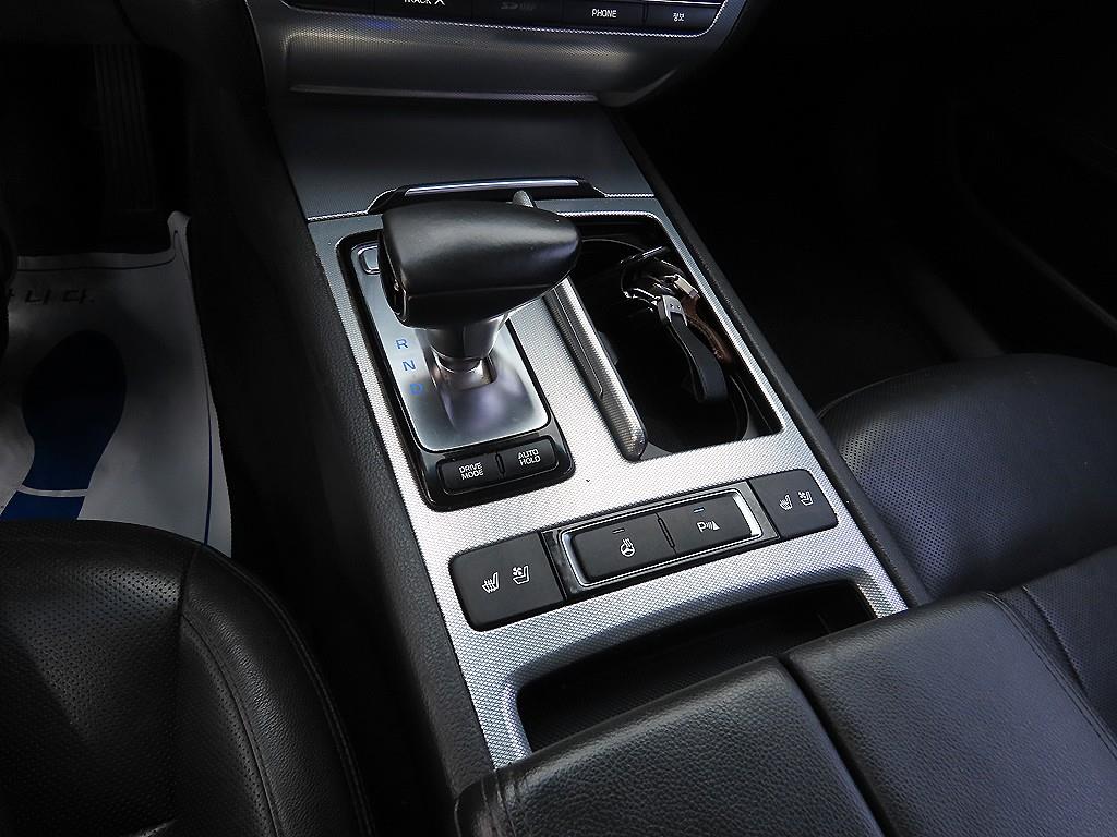 Genesis G80 - Vista 11