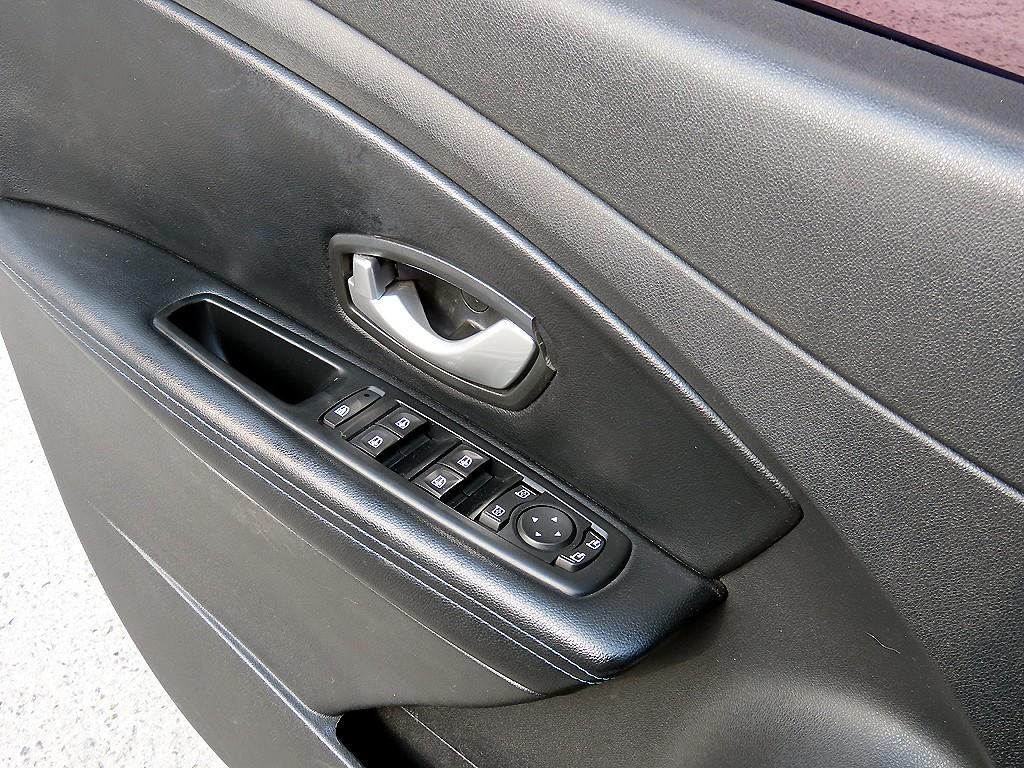 SAMSUNG SM3 - Vista 11