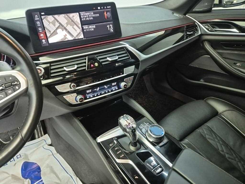 BMW 5 Series - Vista 10