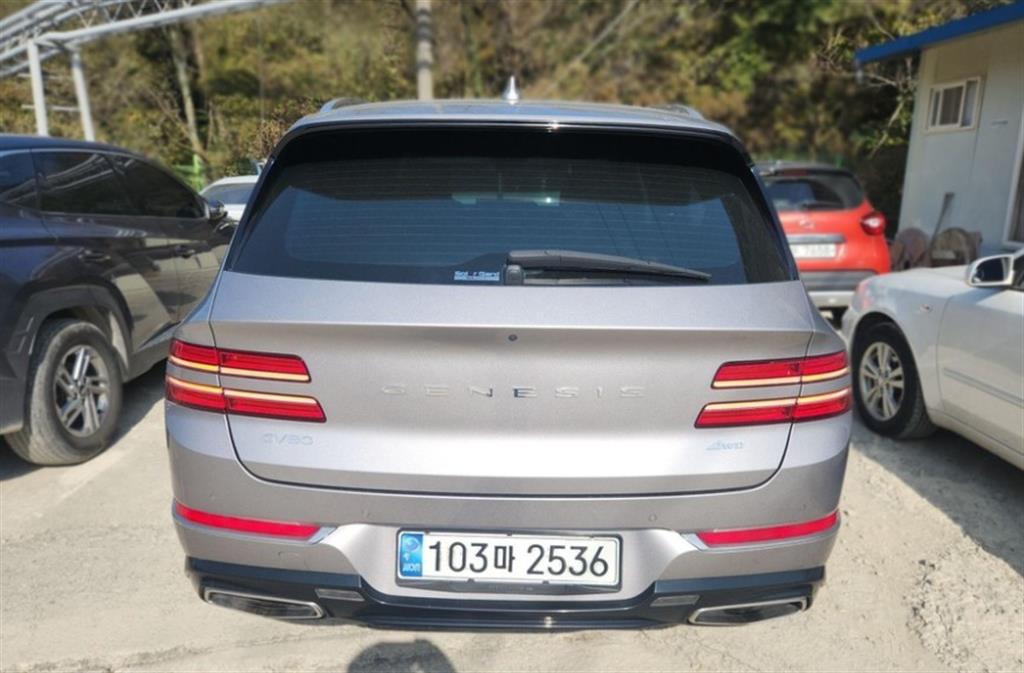 Genesis GV80 - Vista 4