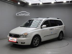 KIA Carnival - Vista 4