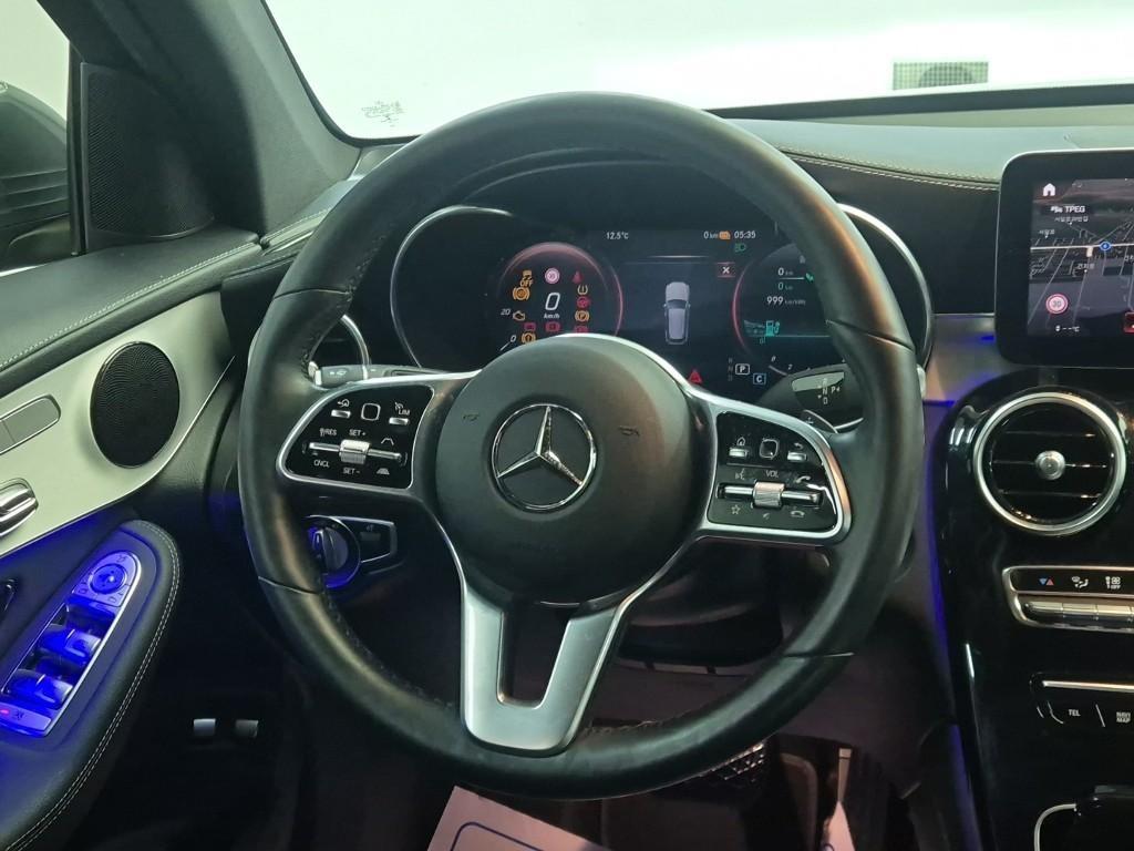 Mercedes Benz GLC Class - Vista 9