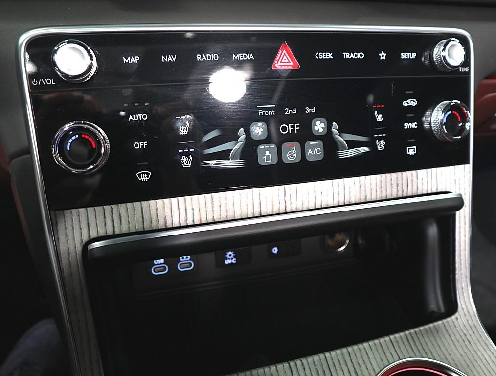 Genesis GV80 - Vista 12