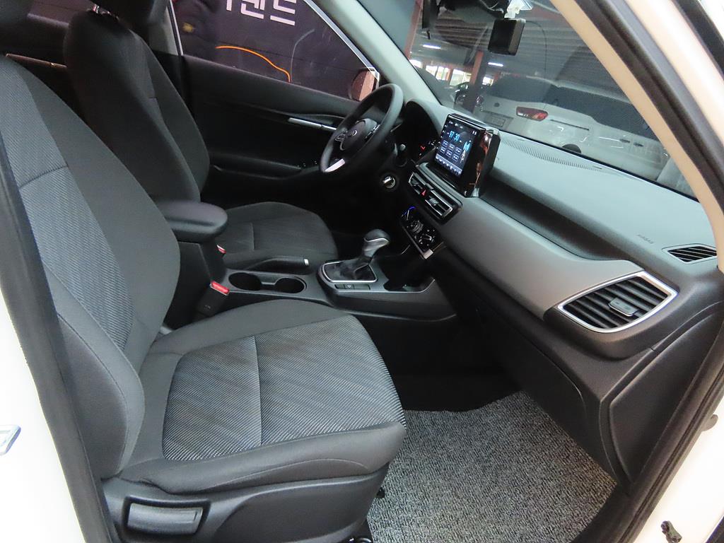 KIA Seltos - Vista 6