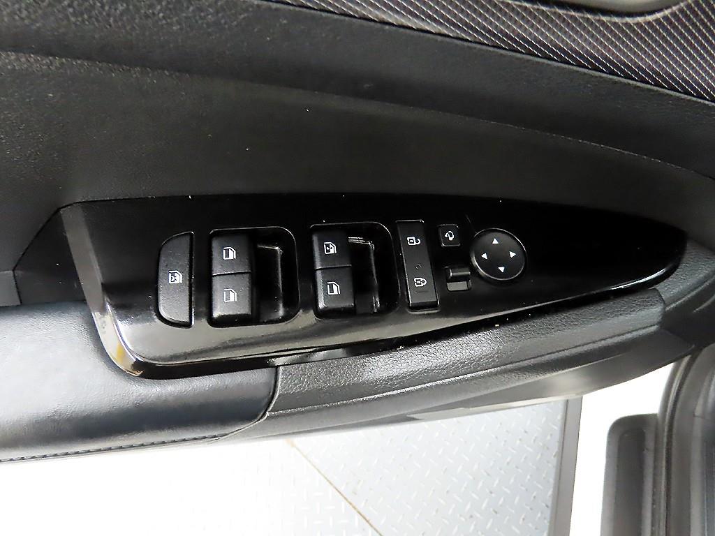 KIA Sportage - Vista 11