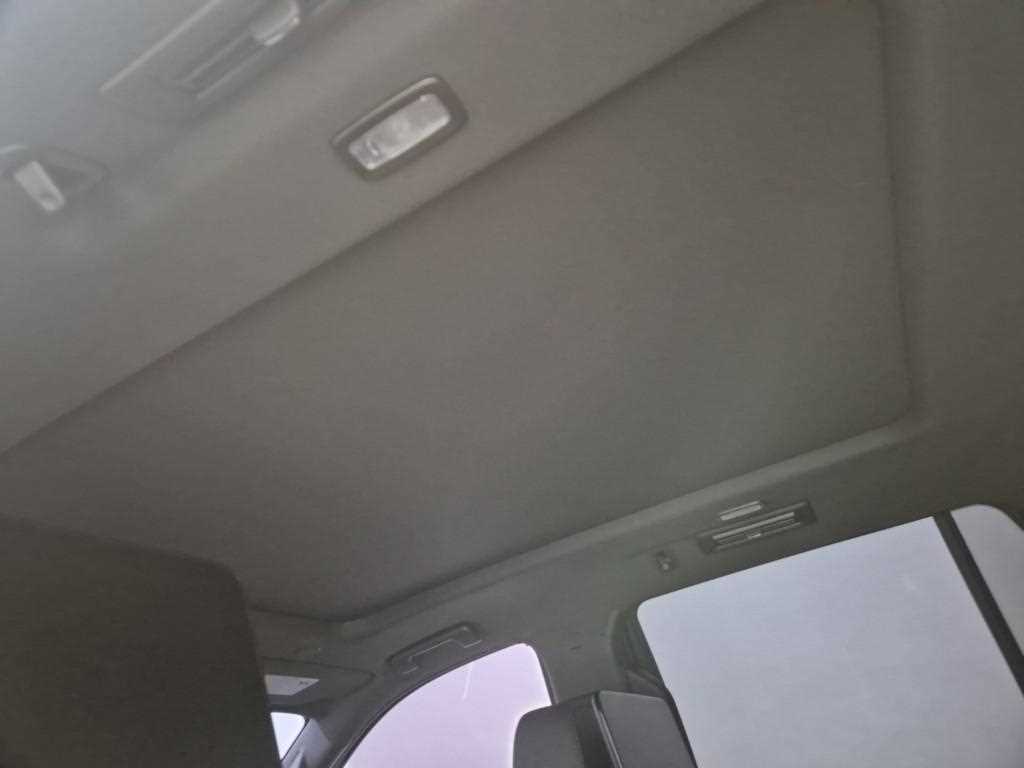 Chevrolet Tahoe 2022 Negro - Importación desde Corea - HF Imports Iquique - Foto 13