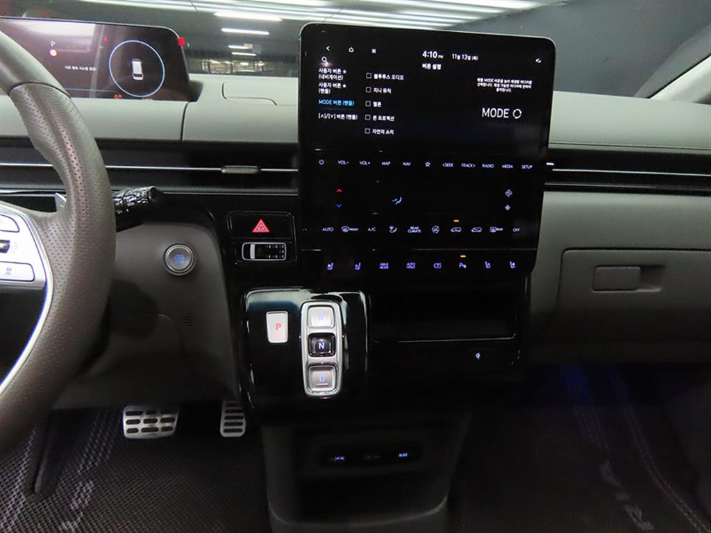 HYUNDAI Staria - Vista 12