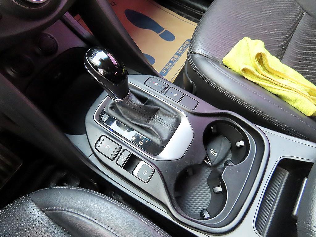 HYUNDAI Santa Fe - Vista 10