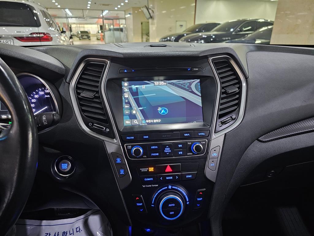 HYUNDAI Santa Fe - Vista 12