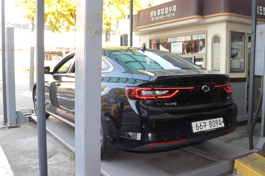 SAMSUNG SM6 - Vista 9