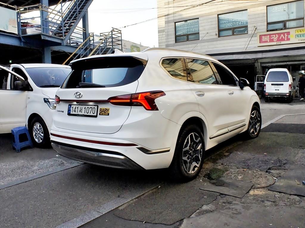 HYUNDAI Santa Fe - Vista 7