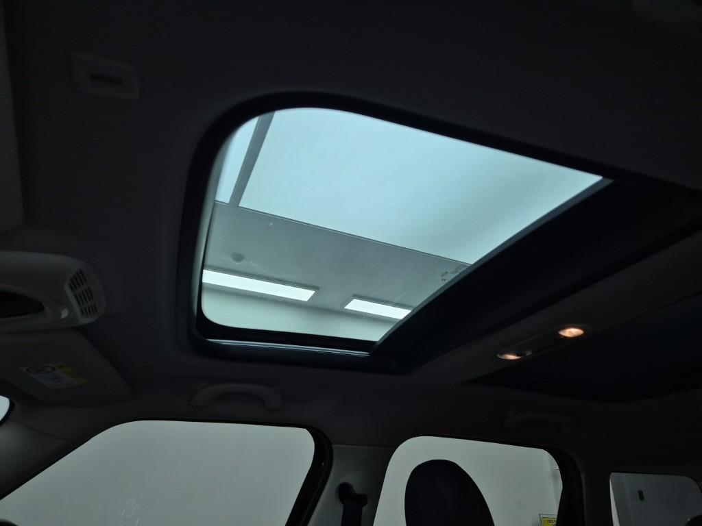 Mini Countryman 2024 Negro - Importación desde Corea - HF Imports Iquique - Foto 13