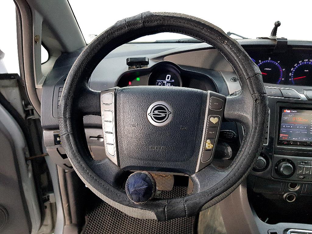 Ssangyong Korando - Vista 11