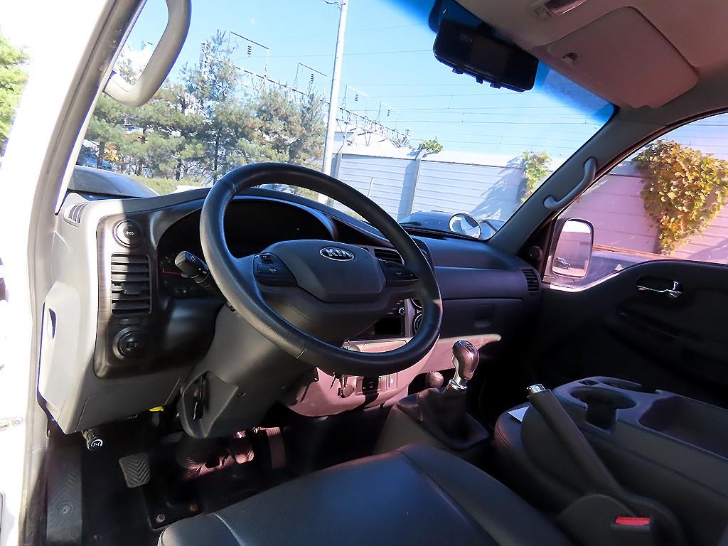 Small Truck Rori (an oil tank/Moving Gas/Home) - Vista 6