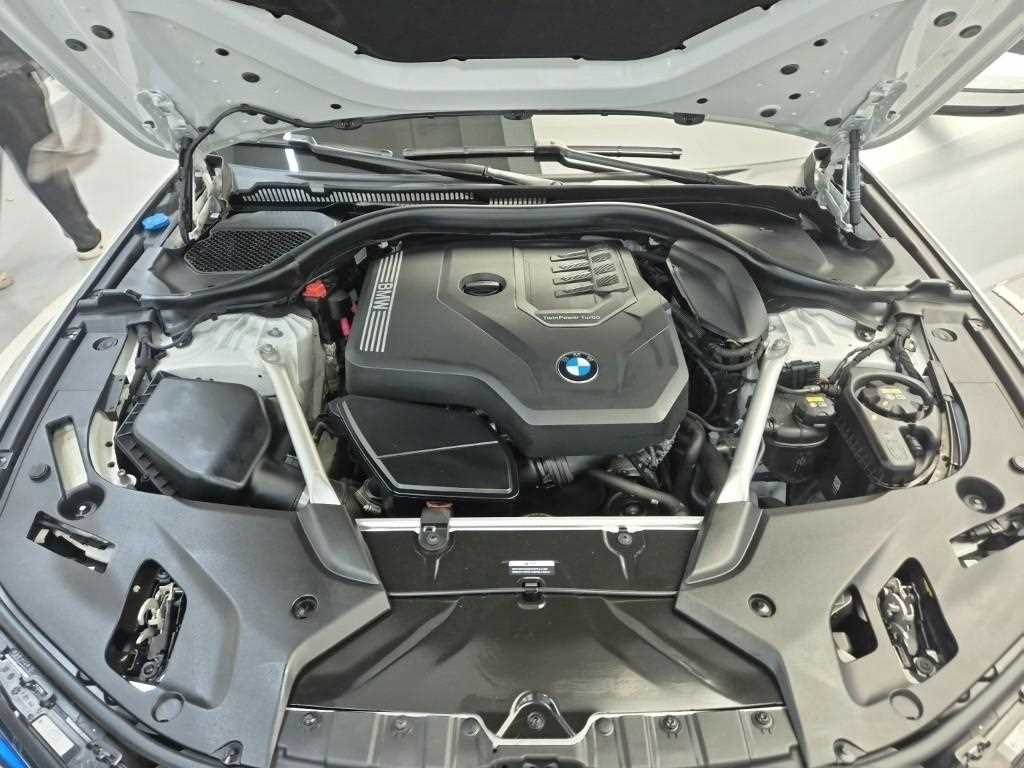 BMW 5 Series - Vista 5