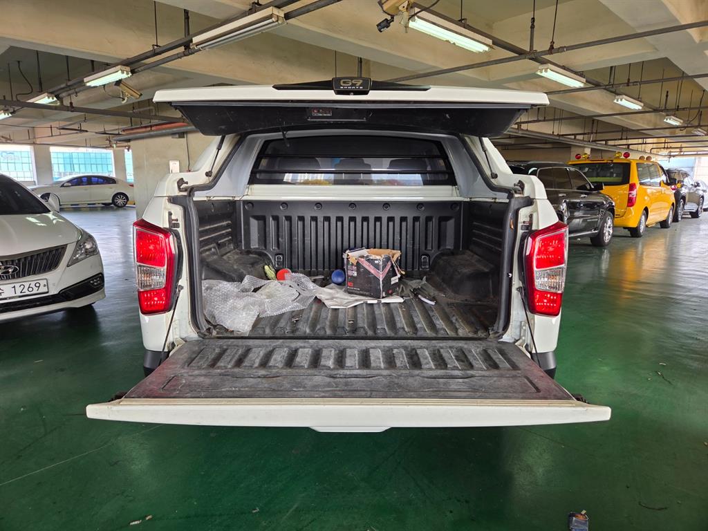 Ssangyong Rexton 2018 Blanco - Importación desde Corea - HF Imports Iquique - Foto 19