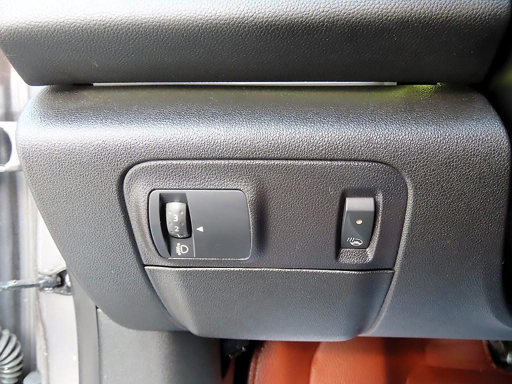 SAMSUNG SM6 - Vista 12