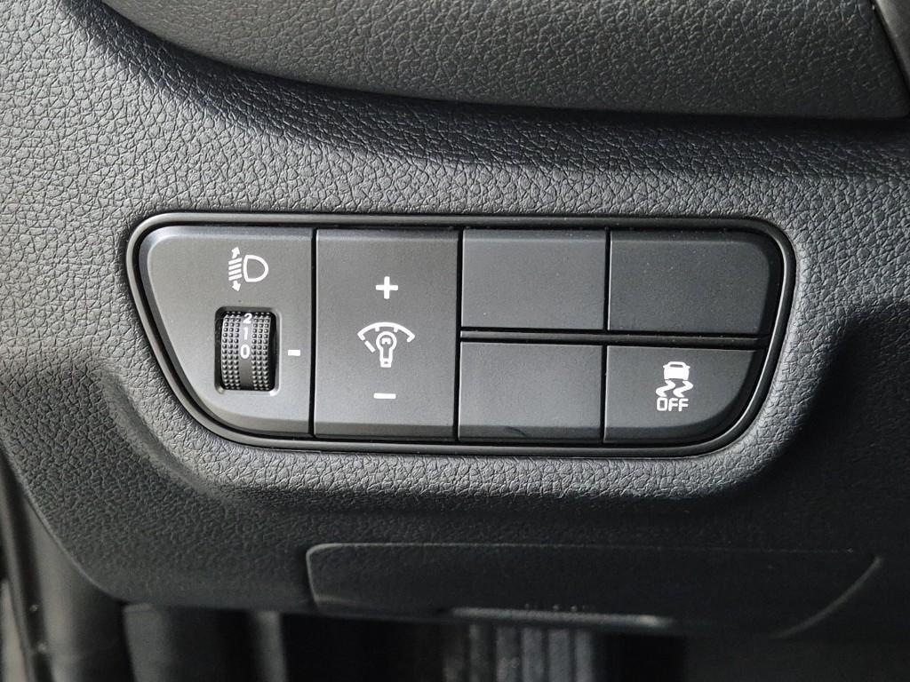 KIA Seltos 2024 Negro - Importación desde Corea - HF Imports Iquique - Foto 17