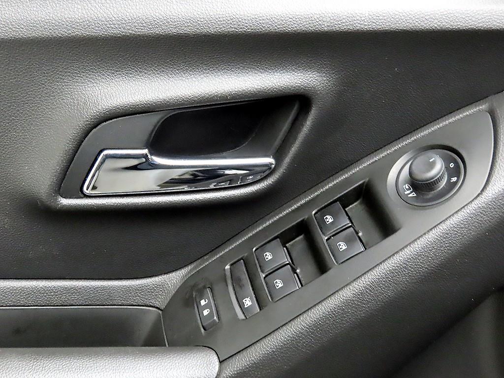 Chevrolet Trax - Vista 11