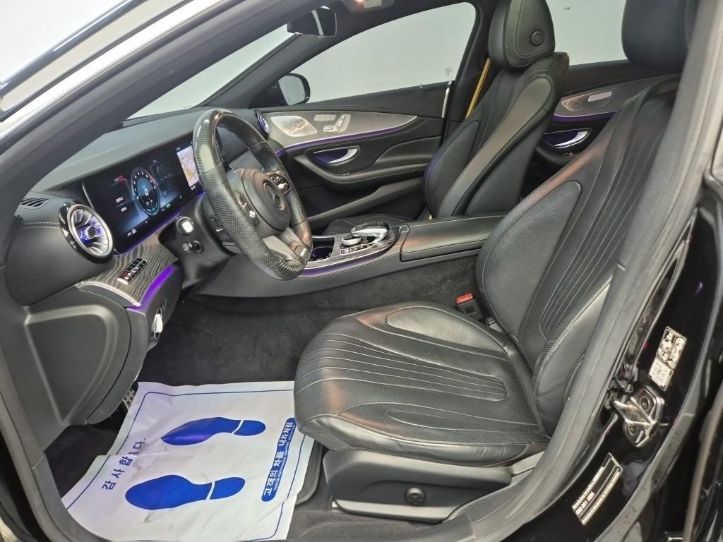 Mercedes Benz CLS Class - Vista 11