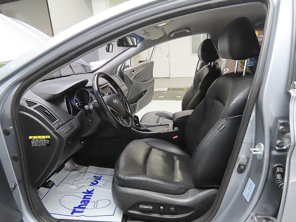 HYUNDAI Sonata 2015 skyblue - Importación desde Corea - HF Imports Iquique - Foto 12